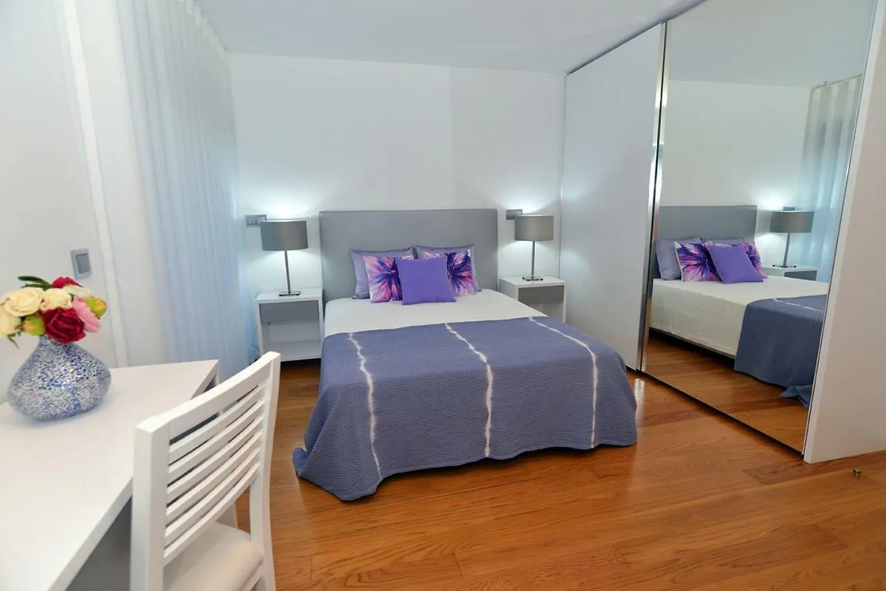 Sec XXI 12 - 3 Bed Flat Apartment Funchal  Funchal (Madeira)